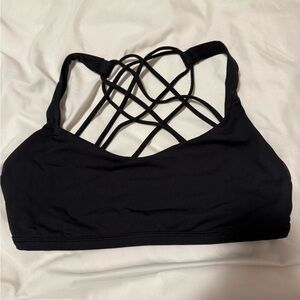 Lululemon Free to be Wild bra